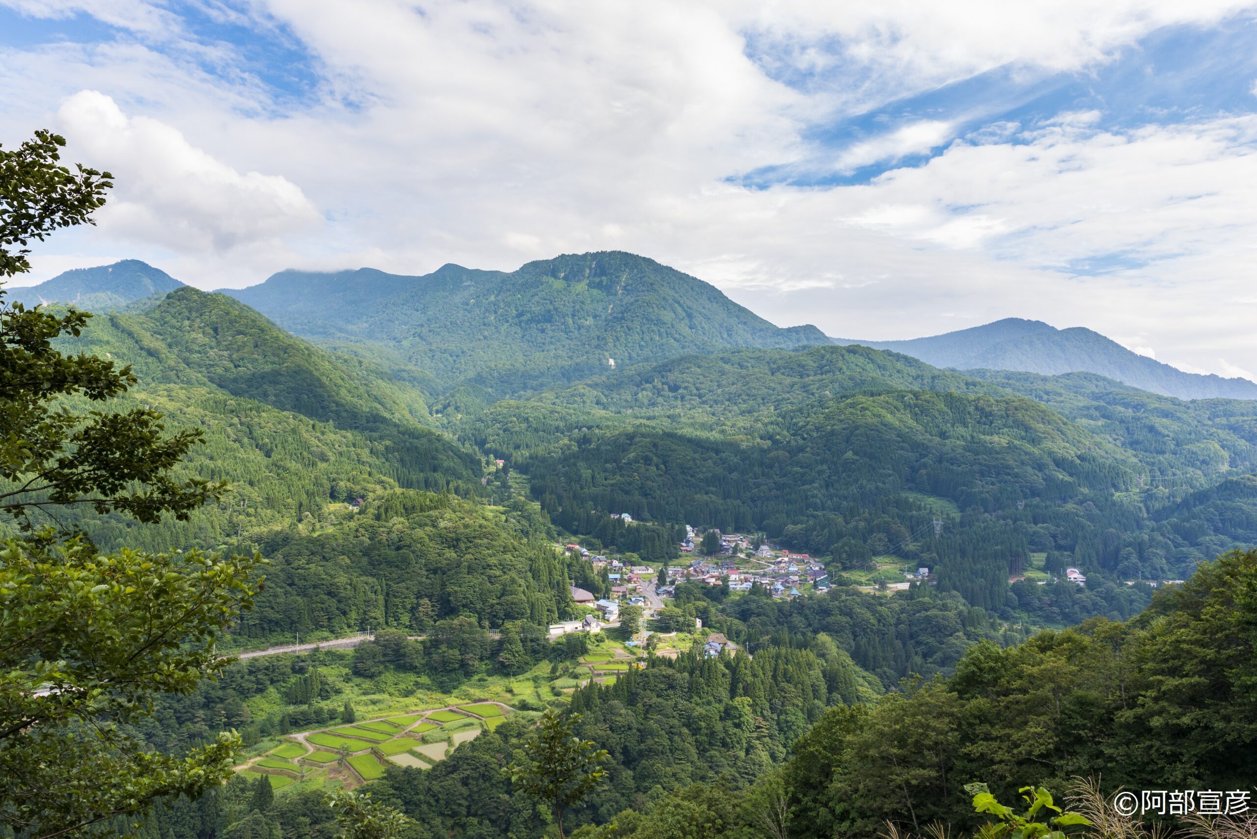 秋山郷 秘境×体験×絶景】『秘境秋山郷・カヤの平高原の旅』長野県最北端の栄村